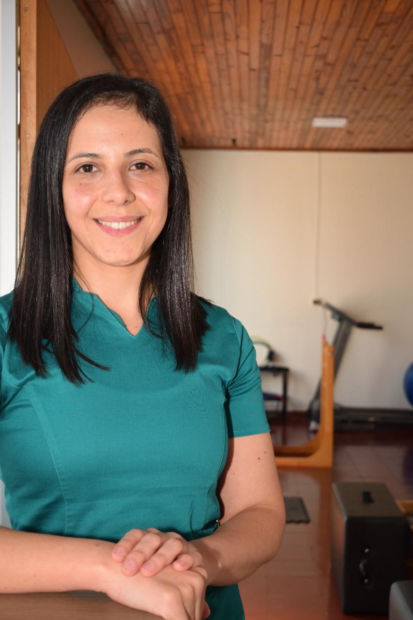 Conny Marin - Kinesióloga e Instructora de Pilates